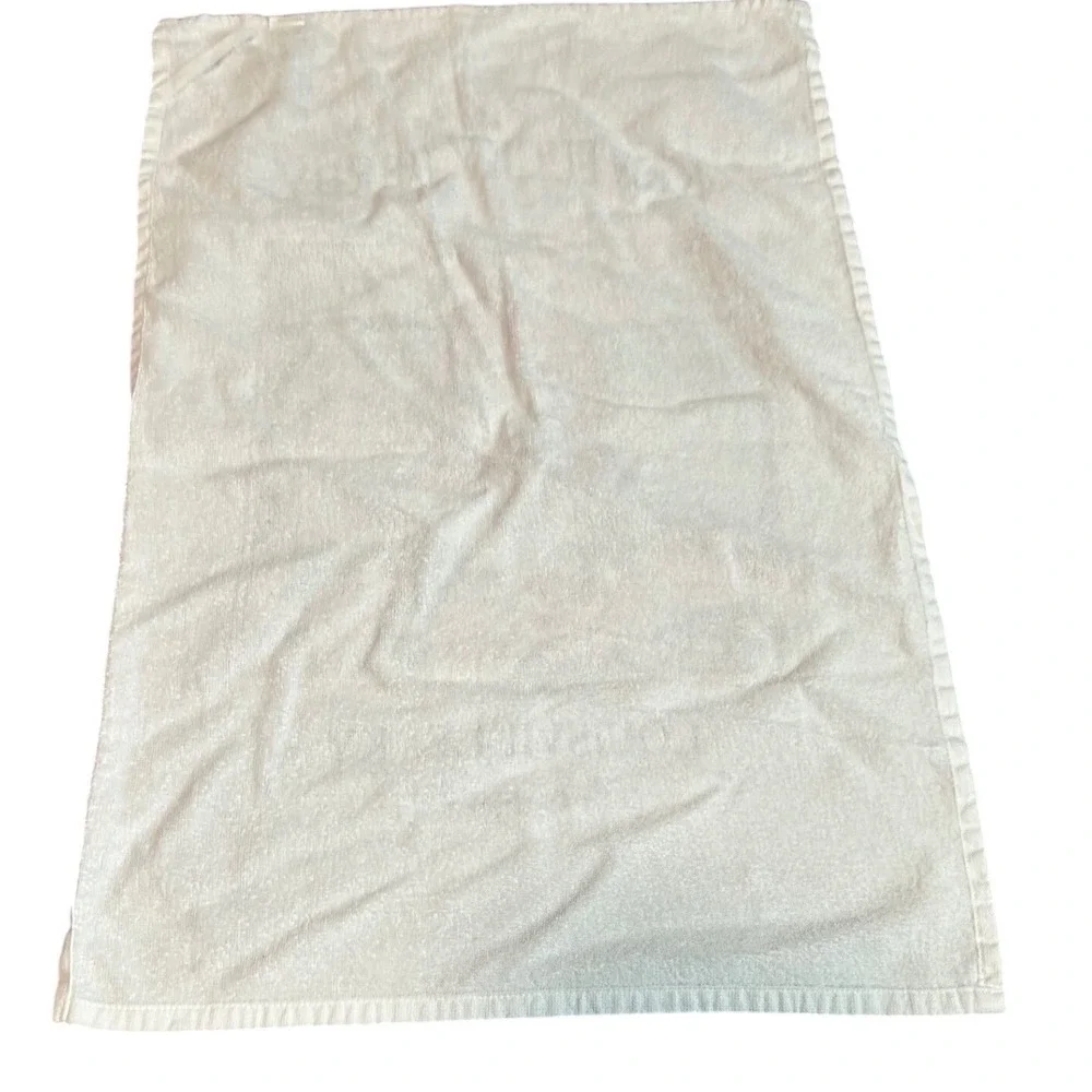 Kentucky Derby Louisville KY Horse Racing Souvenir Cotton Hand Towel White Rose